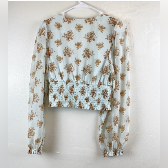 Wilfred Aritzia Boho Smocked Crop Top Mint Green Floral Sheer Balloon Sleeves S - Picture 5 of 9